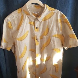Banks Journal Banana woven shirt.